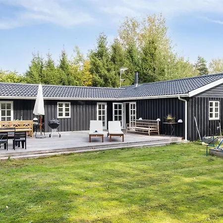 Mella - 625m From The Sea By Interhome Feriehus