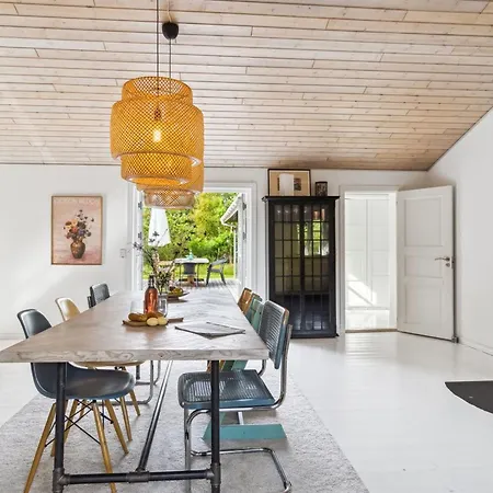 Сasa de vacaciones Mella - 625m From The Sea By Interhome