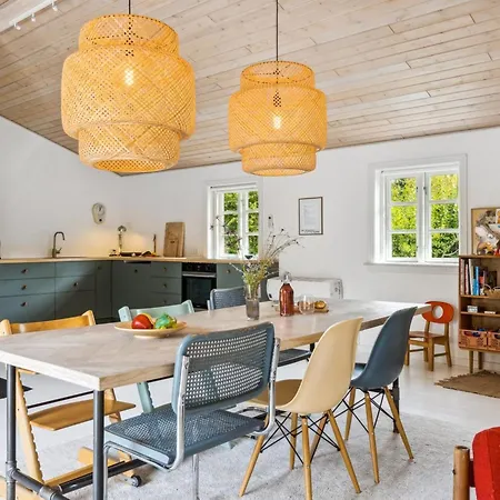 Mella - 625m From The Sea By Interhome *