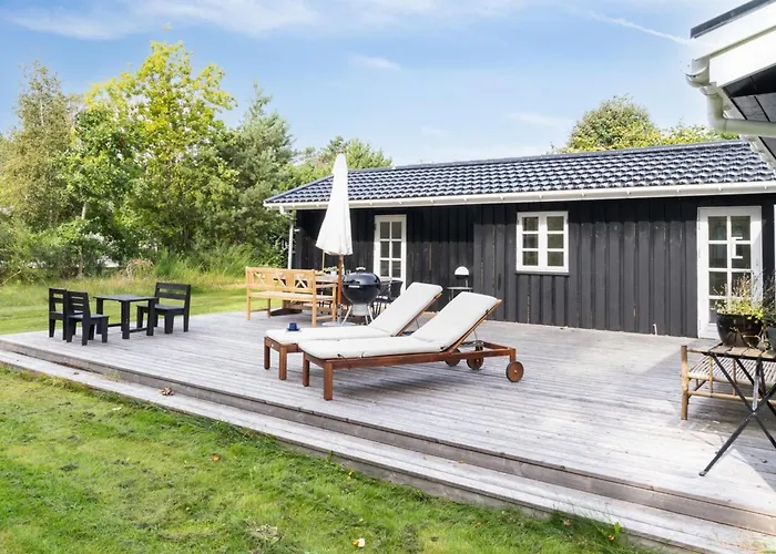 Mella - 625m From The Sea By Interhome